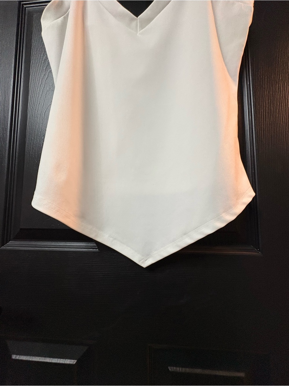 V-Neck White Women's Top with Cool Hem